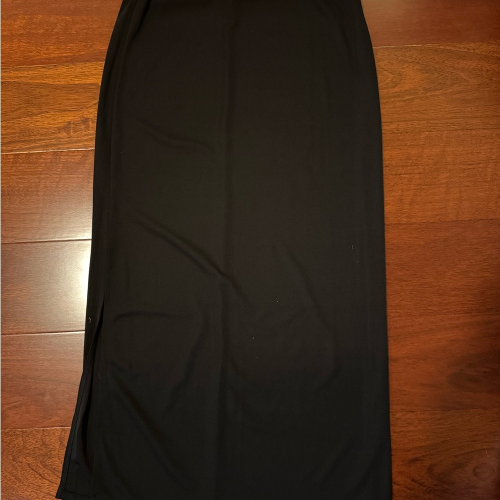 Zara Classic Black midi Skirt